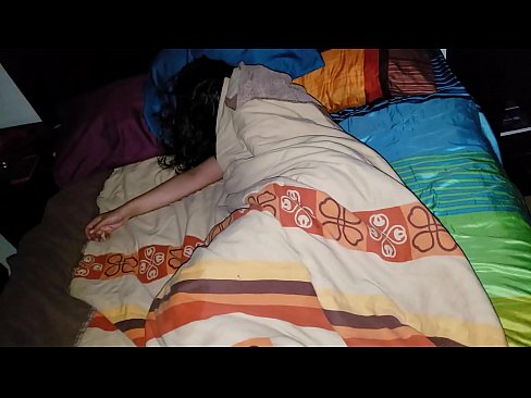 ❤️ UStepson ethethisa usingamama wakhe osemncane lapho elele. Izocansi eziqinile kithi zu.com-milf-300.ru